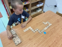 10928