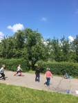 3300